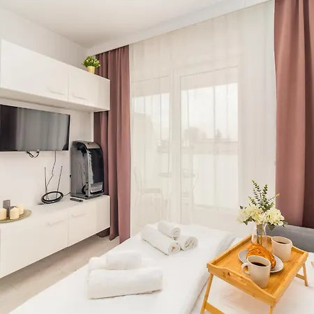 Apartment Pradnik Czerwony - Balcony, View - By Rentujemy *