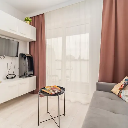 Apartment Pradnik Czerwony - Balcony, View - By Rentujemy *