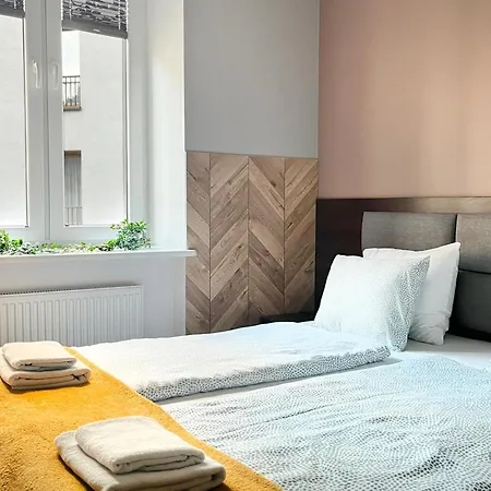 Comfy With Cinema Projector, Cracow's Heart Apartment Krakow