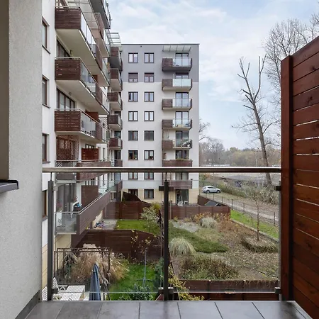 Grzegorzecka Family With Balcony & Parking Cracow By Renters
