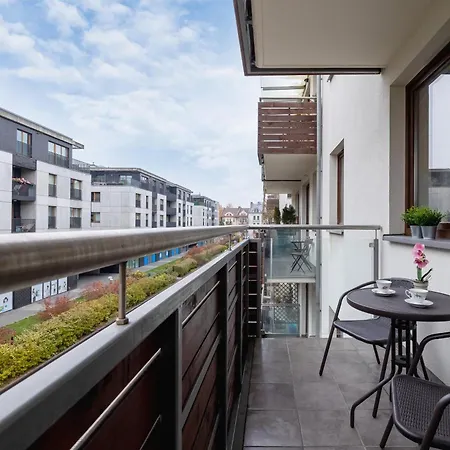 Grzegorzecka Family With Balcony & Parking Cracow By Renters Apartment Krakow