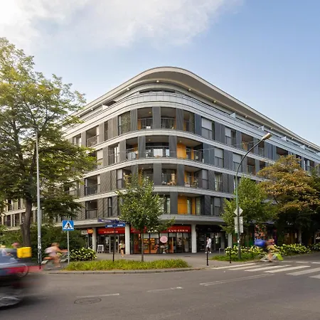 Luxury Two-bedroom With Terrace By Tyzenhauz Apartment *