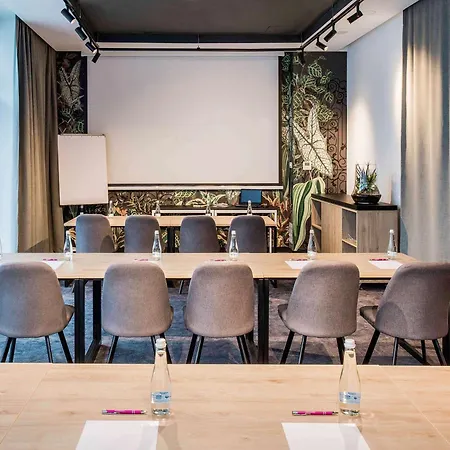 Szálloda Ibis Styles East 3*