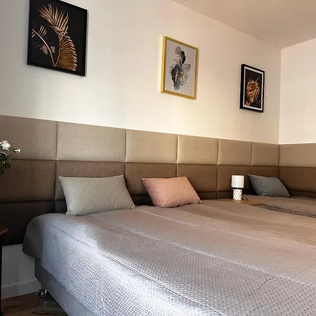 Figaretti Apartment *
