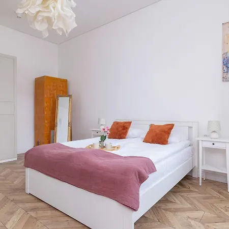 Apartment Elegant Family Near Center By Renters Krakow