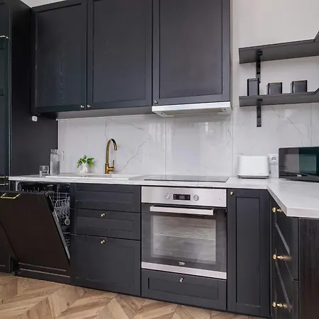 Elegant Family Near Center By Renters * Krakow
