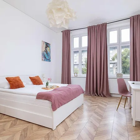 Apartment Elegant Family Near Center By Renters *