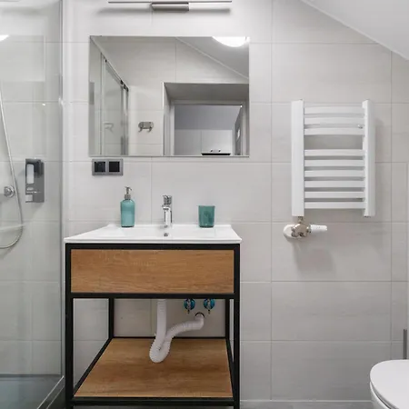 Dolce Elegant Apartment