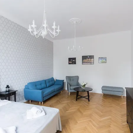 Apartament Fatcat *