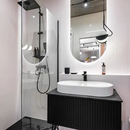 Luxury Two-bedroom With Terrace By Tyzenhauz Apartment Krakow