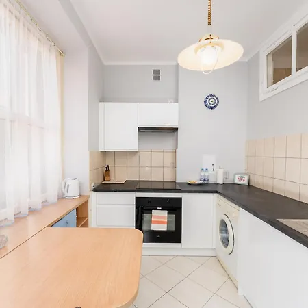 Mogilska Standard Apartment
