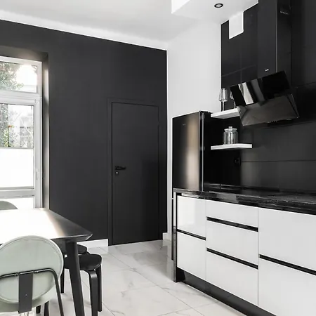 Apartment Slowackiego 43