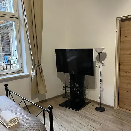 Gazowa 13 Apartment *