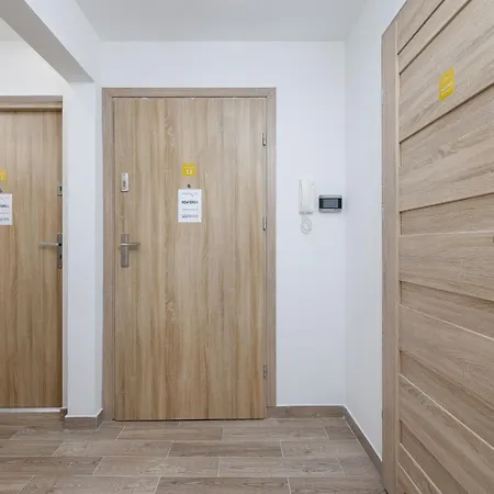 Apartment Classic & Elegant Moniuszki In By Renters