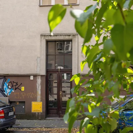 Classic & Elegant Moniuszki In By Renters Apartment