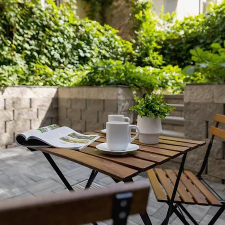 Apartment Classic & Elegant Moniuszki In By Renters