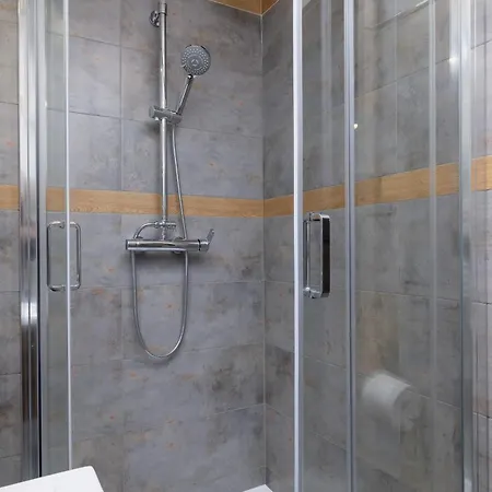 Classic & Elegant Moniuszki In By Renters *