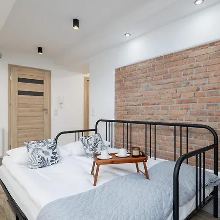 Apartment Classic & Elegant Moniuszki In By Renters