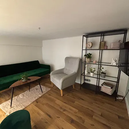 Hotel cápsula Shespace Apartrooms *
