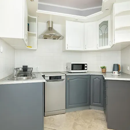 Apartment Bright Near Old Town And Wawel By Renters *