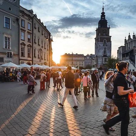 Zjawiskowy Obok Dworca Glownego Z Netflix I Ac
