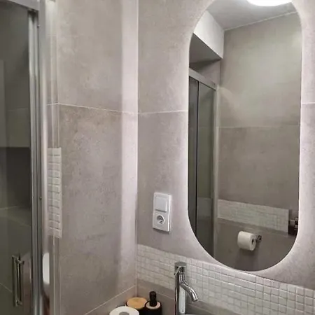Salsa Apartment