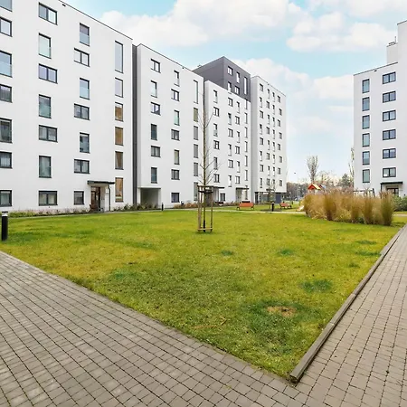 Stylish Near The Bonarka Shopping Center In Cracow By Renters Cracovia