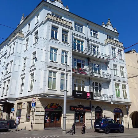 Jewish Quarter - Old Town Apartment