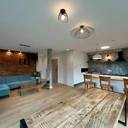 Cozy Designed Loft House *