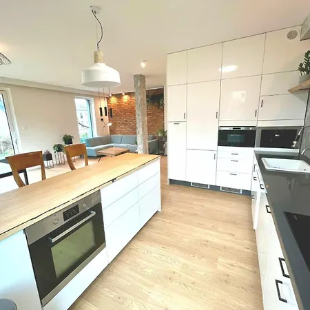Cozy Designed Loft House Apartment *