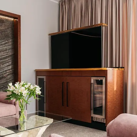 Native Lenartowicza 17 Deluxe