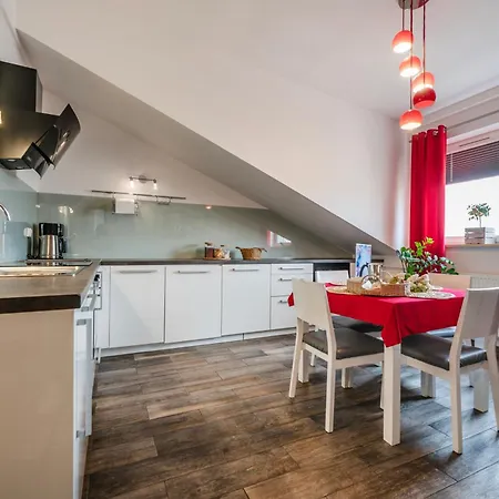 Perugia Moxy Cracow Parking Gratis