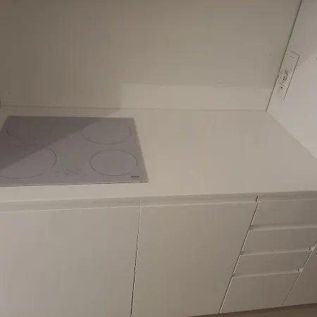 Centrum Krakowa, Z Ogrodem I Parkingiem Apartament