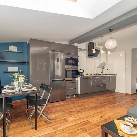 - Location, Ac - By Rentujemy Apartment Krakow