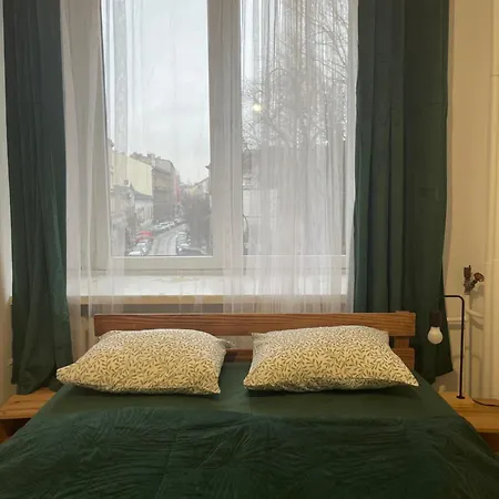 Tom * Krakow