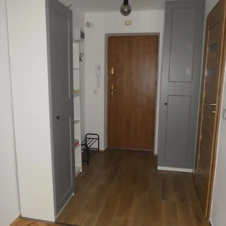 Apartment Yellow Dragon *
