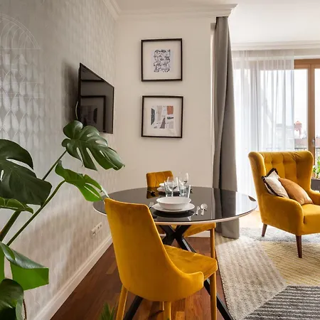 Apartment Fragola Wawel View Zwierzyniecka *