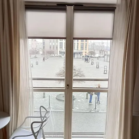 Old Town Premium - Ghetto Heroes Square View Apartment *