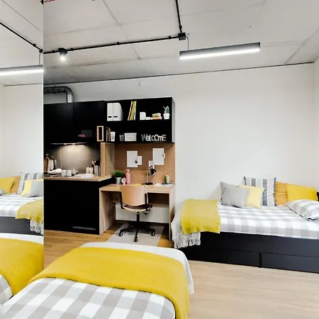 Shed Living Aparthotel *