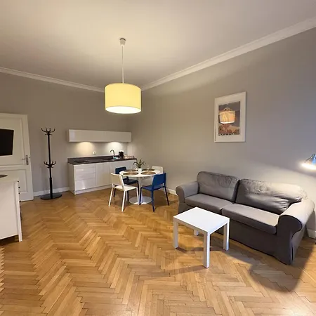 Place Warszawska Apartment Krakow