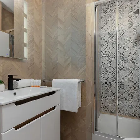One-bedroom Kazimierz For Office Starowislna By Renters * Krakow