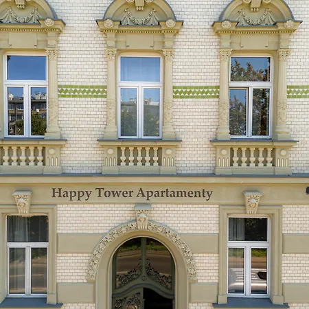 アパートホテル Happy Tower 3*