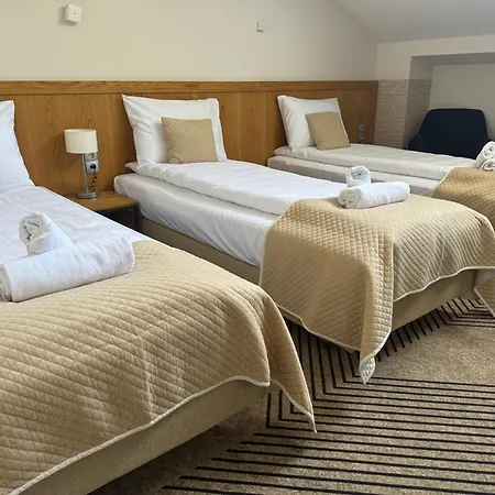Aparthotel Iris *