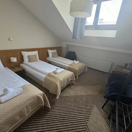 Iris Aparthotel