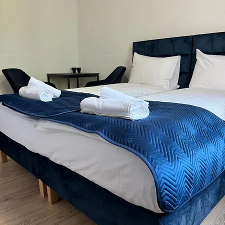 Iris Aparthotel