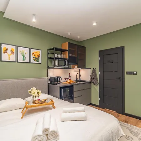 Apartment Grzegorzki - Station Nearby - By Rentujemy Krakow