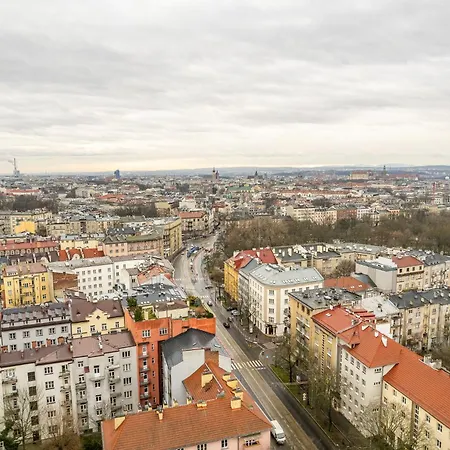 Krowodrza - Park & Trams Nearby - By Rentujemy Apartment