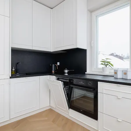 Klimatyzowane W Centrum Krakowa Z Parkingiem I Biurkiem By Renters Prestige Apartament Kraków