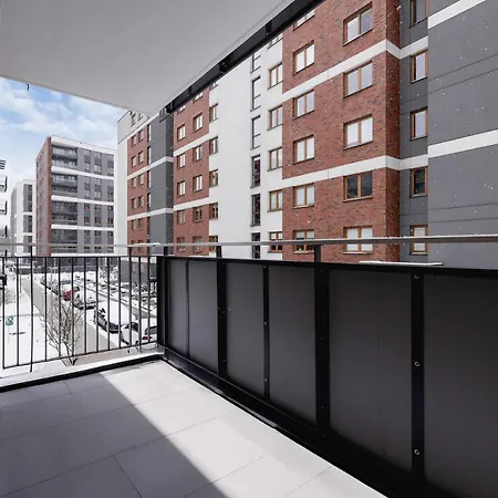Apartment Exclusive With Parking By Renters Prestige