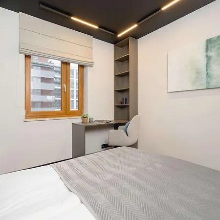 Exclusive With Parking By Renters Prestige Krakow